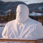 Sculture di neve e ghiaccio: l'arte nascosta nei paesaggi alpini